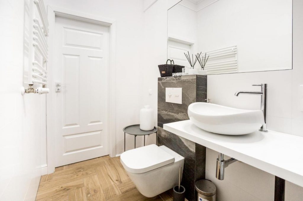 Ester Apartment