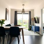 HomeStay Apartment with Parking