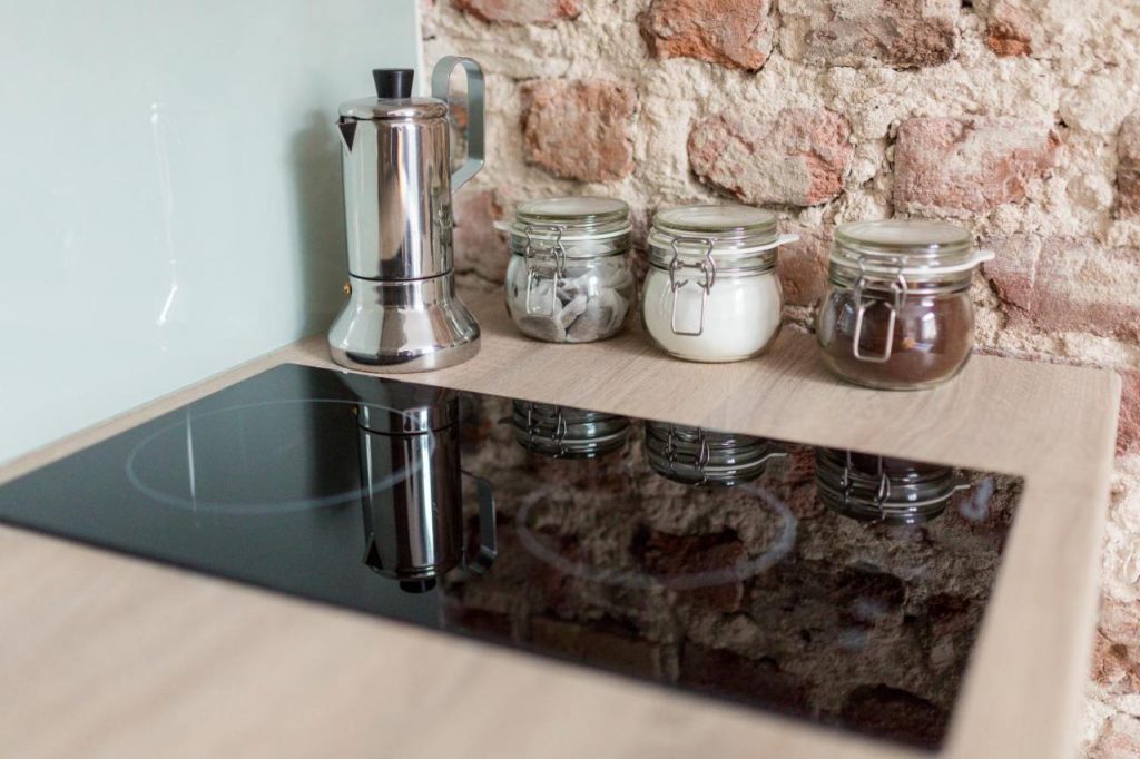 Simply Modern Apartment No. 1