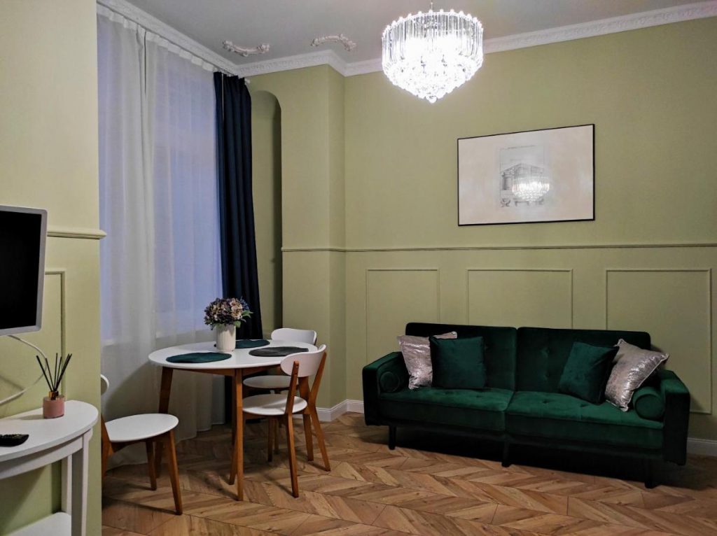 Petite Visite No. 16 Apartment