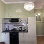 Petite Visite No.18B