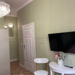 Petite Visite No.18B