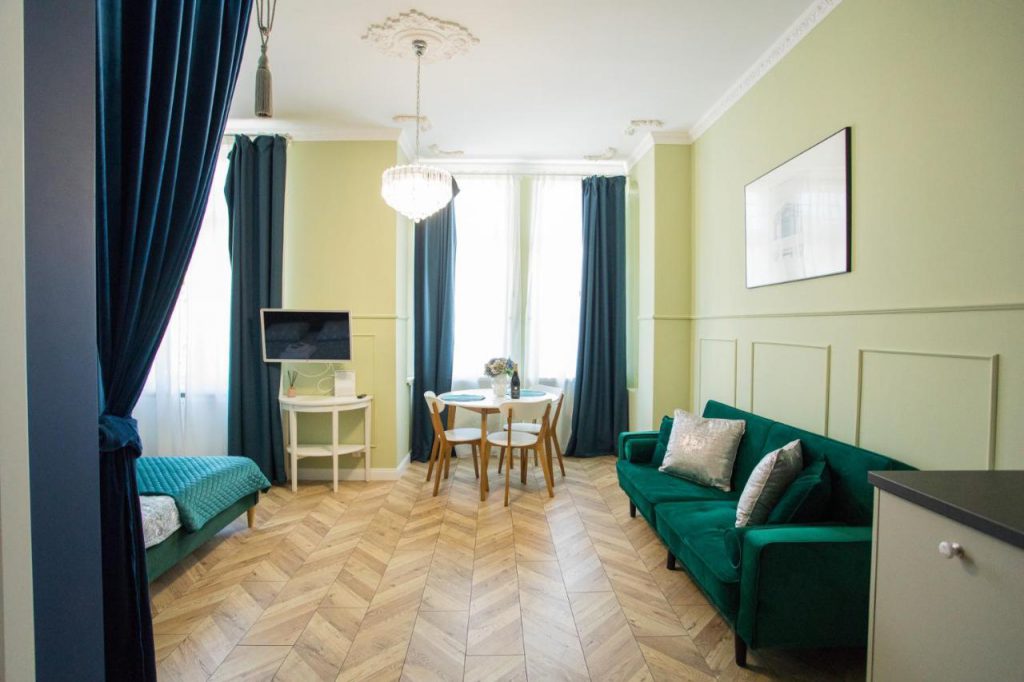 Petite Visite No. 16 Apartment