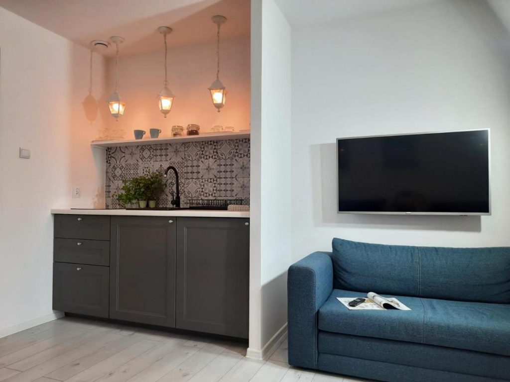 Witrażowa Komnata – Old Town Apartment