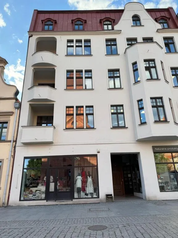 Filmowe Apartamenty z parkingiem – różowy