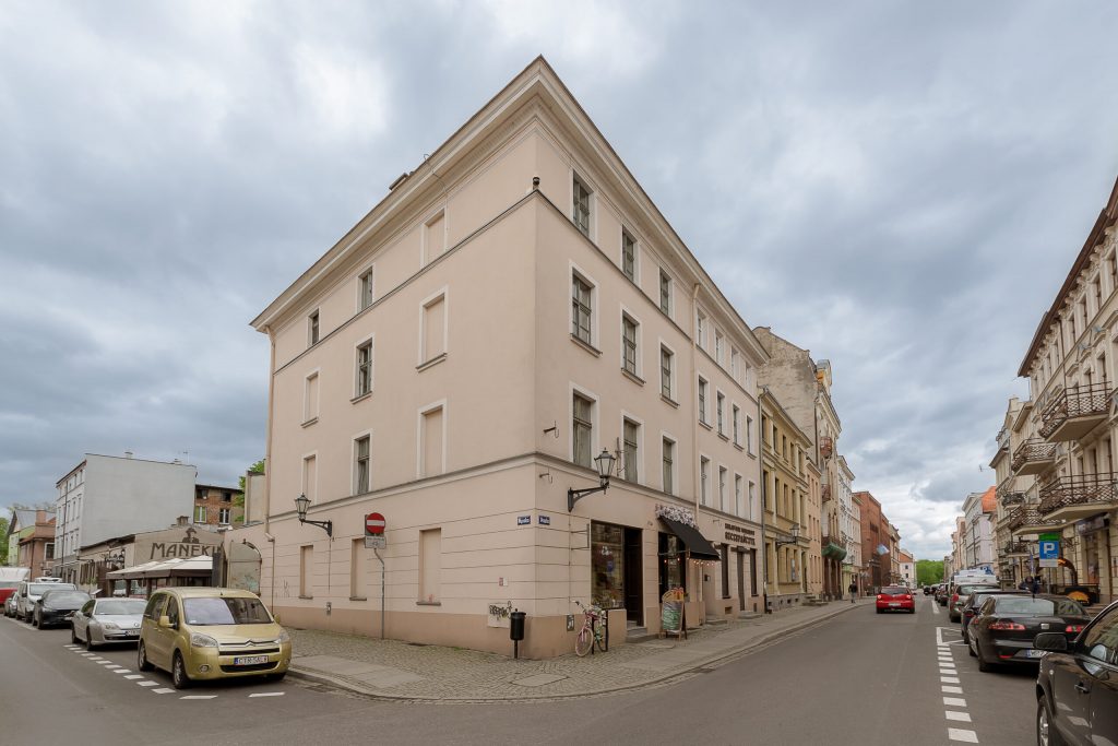 Cynamonowy Toruń z parkingiem