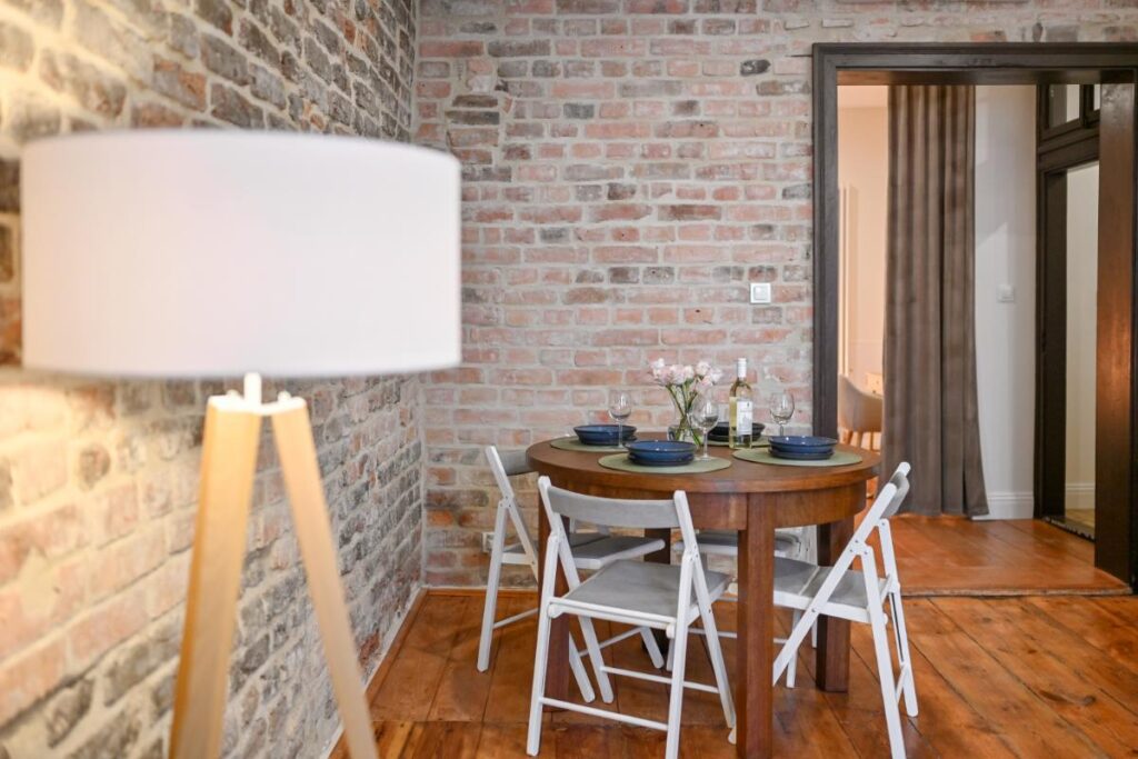 Apartamenty Aura przy Rynku Nowomiejskim z 1 sypialnią